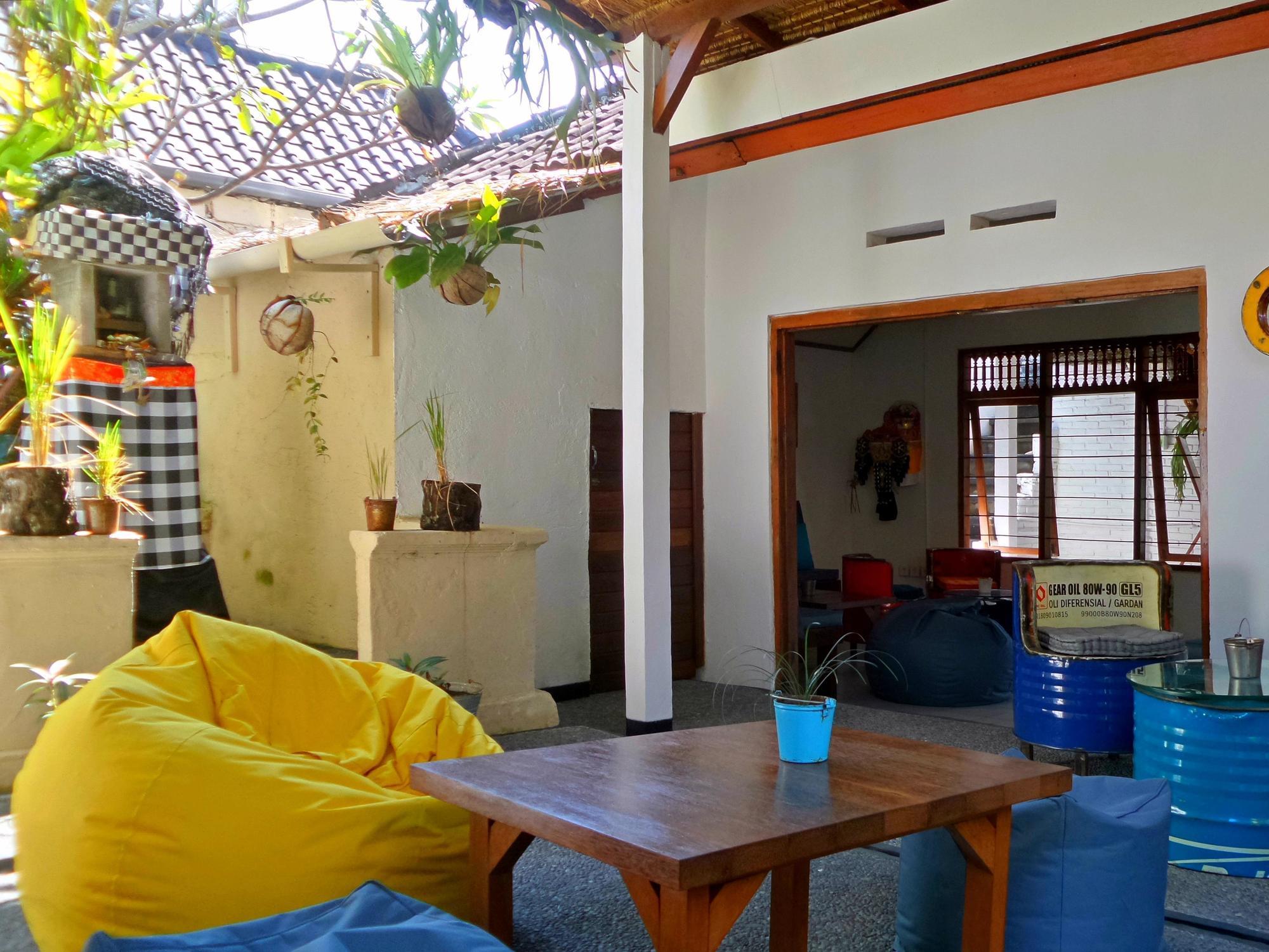 Friendly House Bali Hostel Ubud Kültér fotó