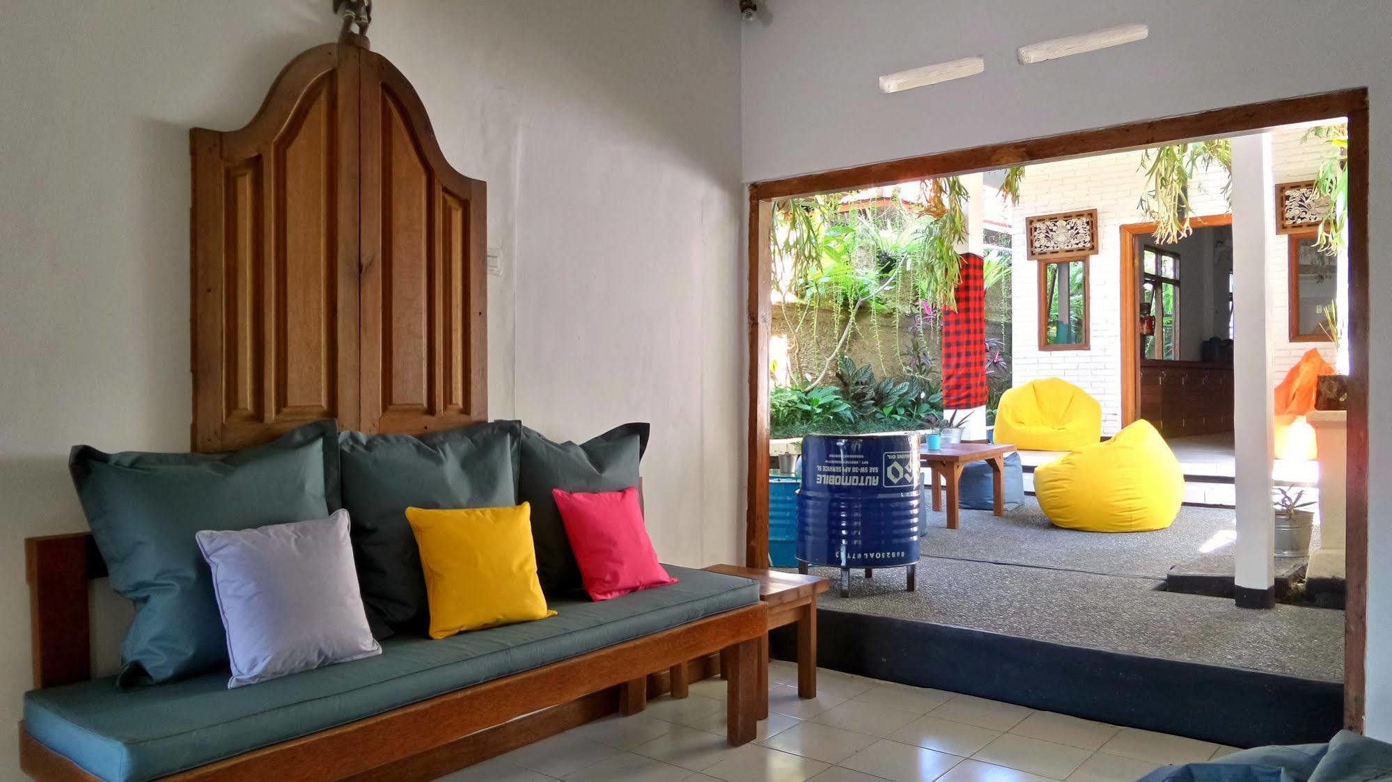 Friendly House Bali Hostel Ubud Kültér fotó