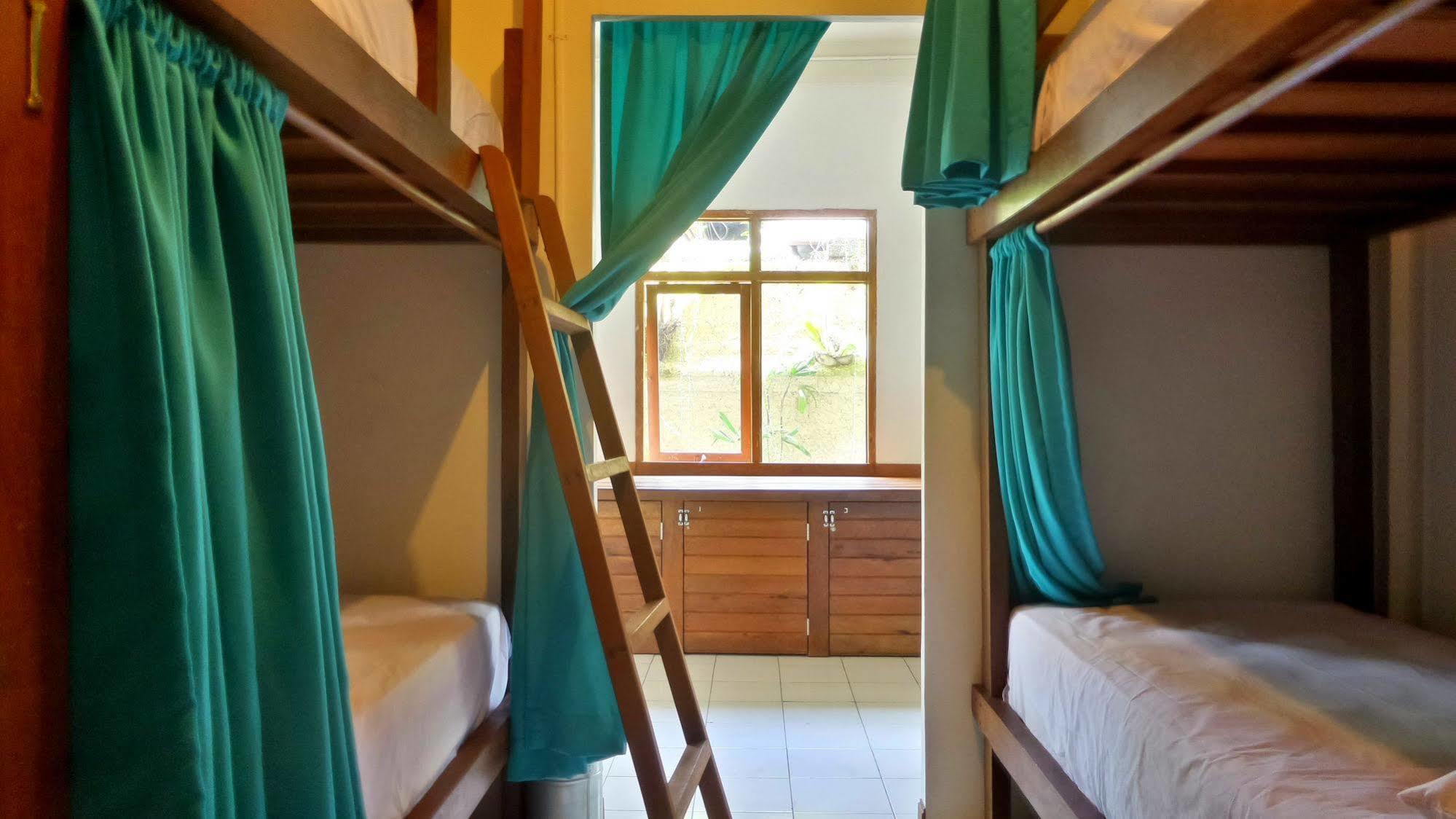 Friendly House Bali Hostel Ubud Kültér fotó