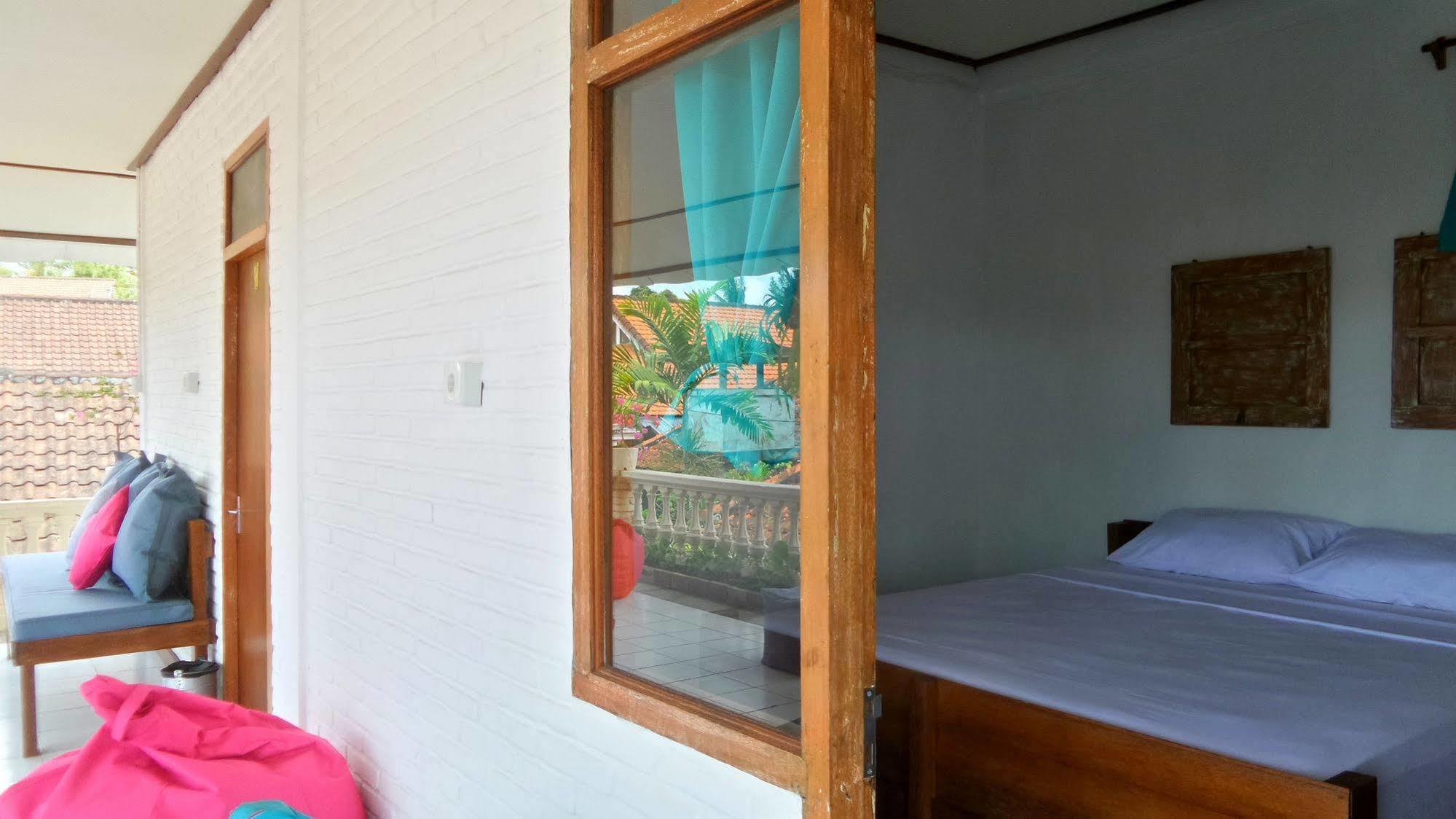 Friendly House Bali Hostel Ubud Kültér fotó