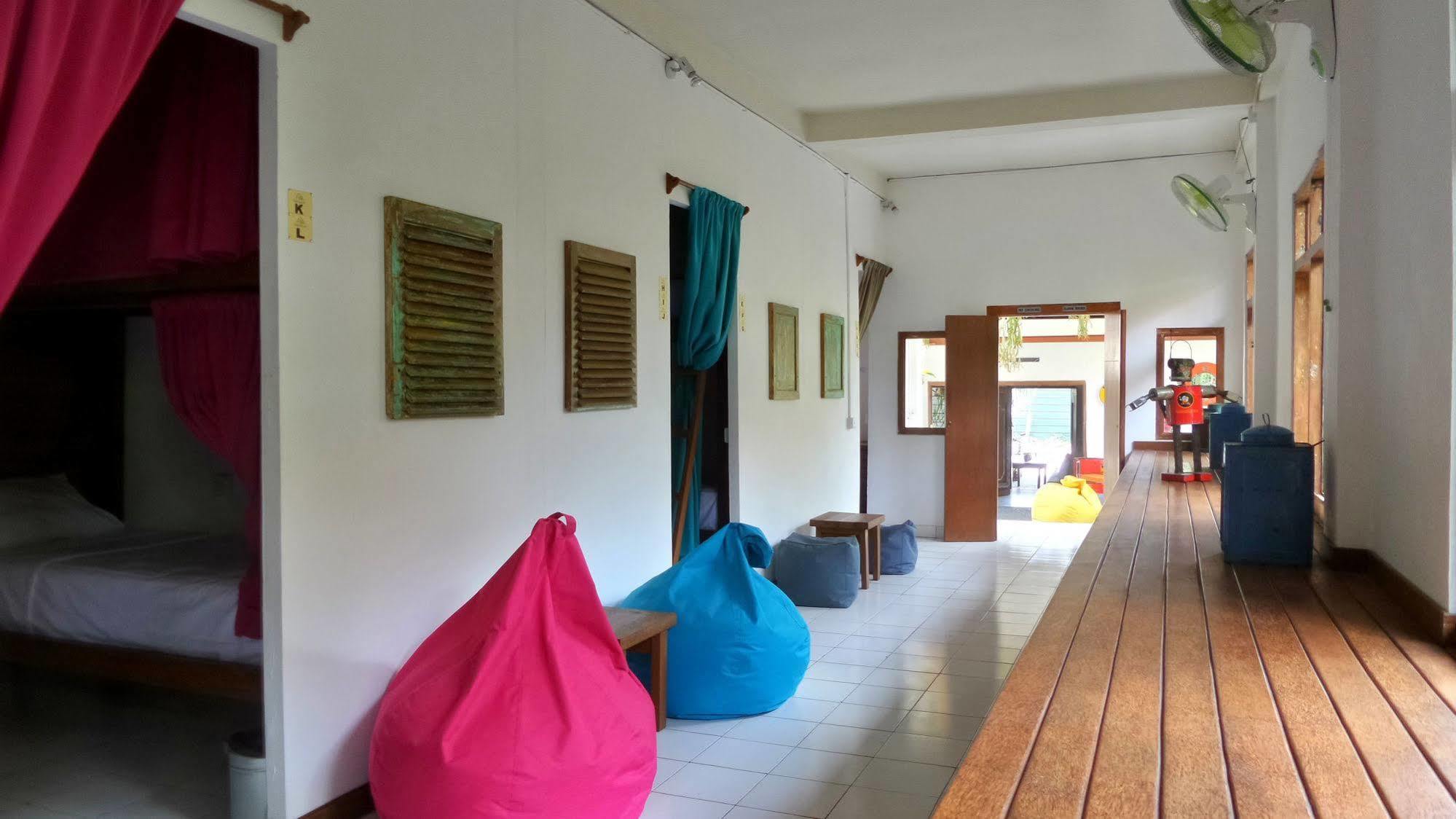 Friendly House Bali Hostel Ubud Kültér fotó