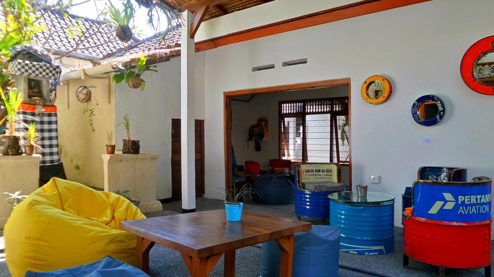 Friendly House Bali Hostel Ubud Kültér fotó