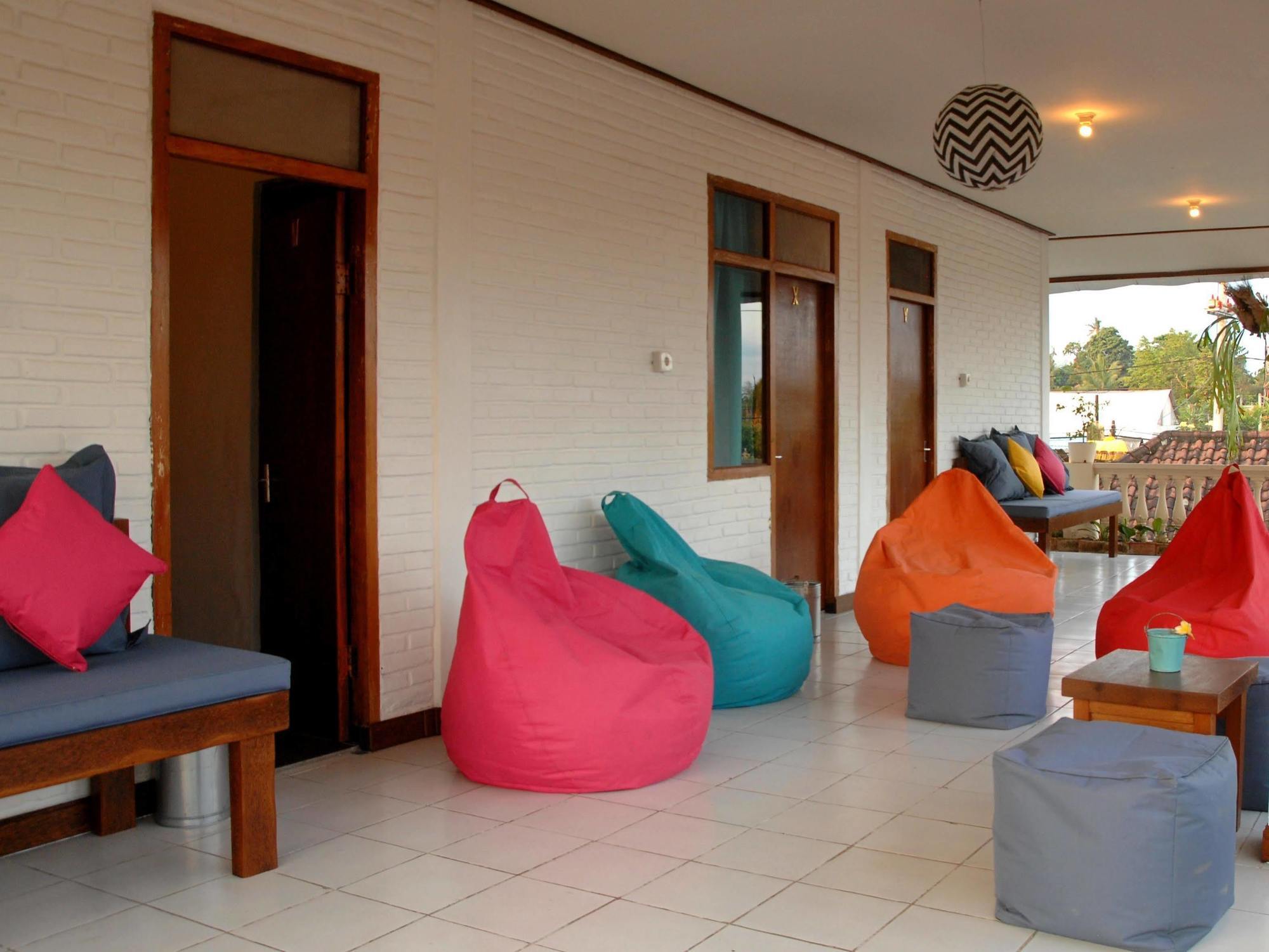 Friendly House Bali Hostel Ubud Kültér fotó